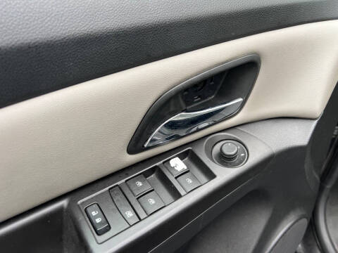 2016 Chevrolet Cruze Limited 1LT Auto