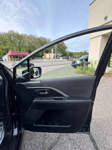 2013 Mazda MAZDA5 Touring