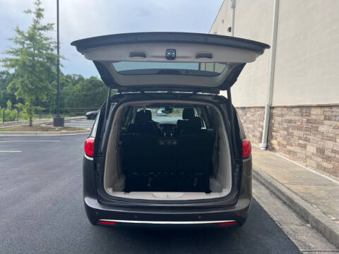 2018 Chrysler Pacifica Touring L