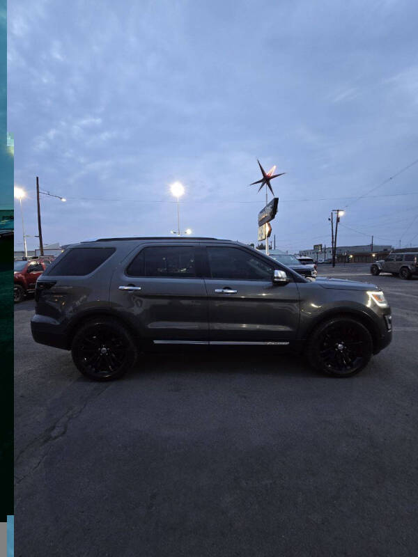 2016 Ford Explorer Platinum