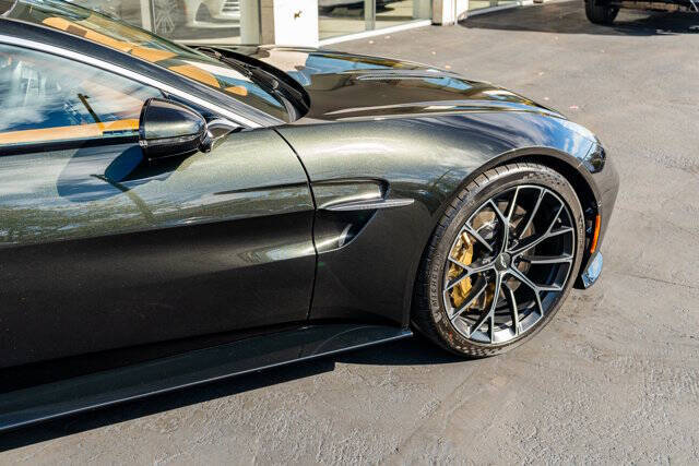 2025 Aston Martin Vantage