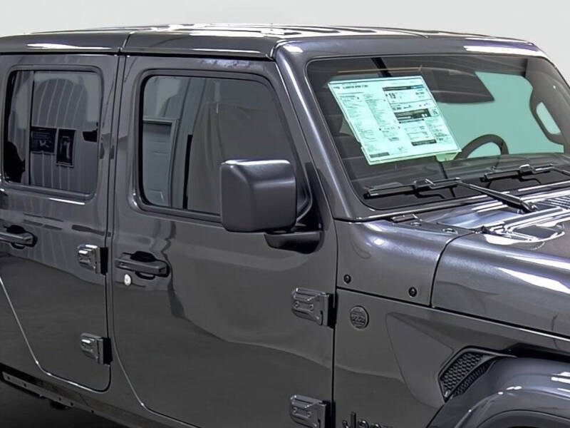 2026 Jeep Gladiator Sport S