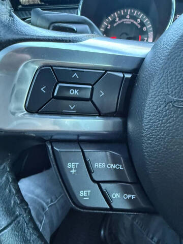 2015 Ford Mustang V6