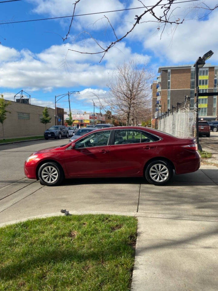 2015 Toyota Camry for sale at Macks Motor Sales in Chicago, IL