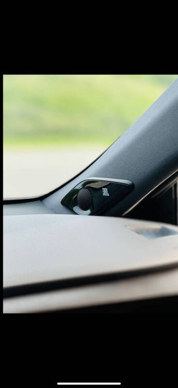 2022 Toyota Avalon Hybrid Limited