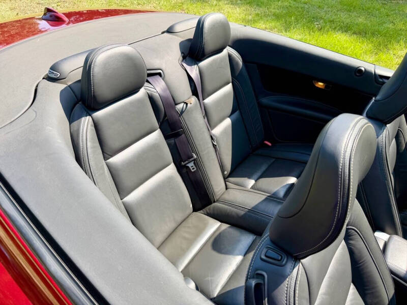 2011 Volvo C70 T5