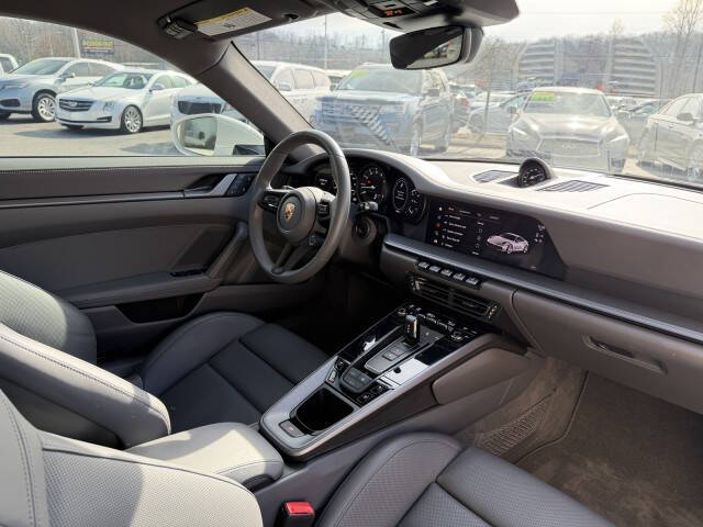 2024 Porsche 911 Carrera