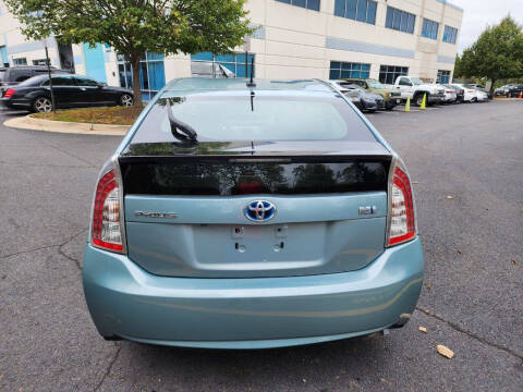 2012 Toyota Prius Two