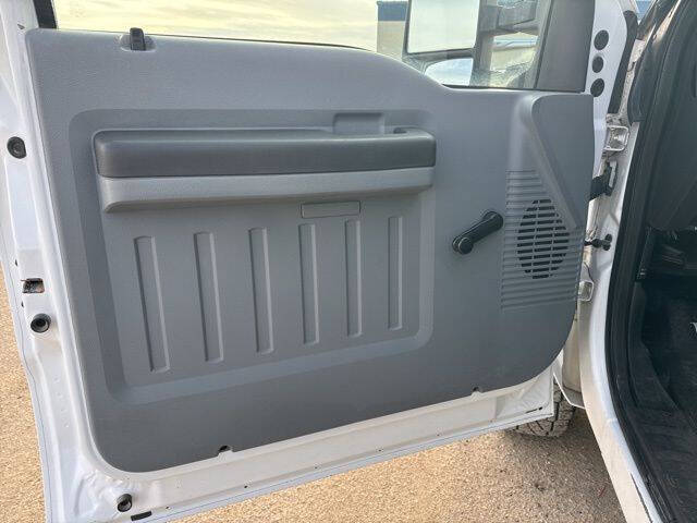 2011 Ford F-350 Super Duty XL