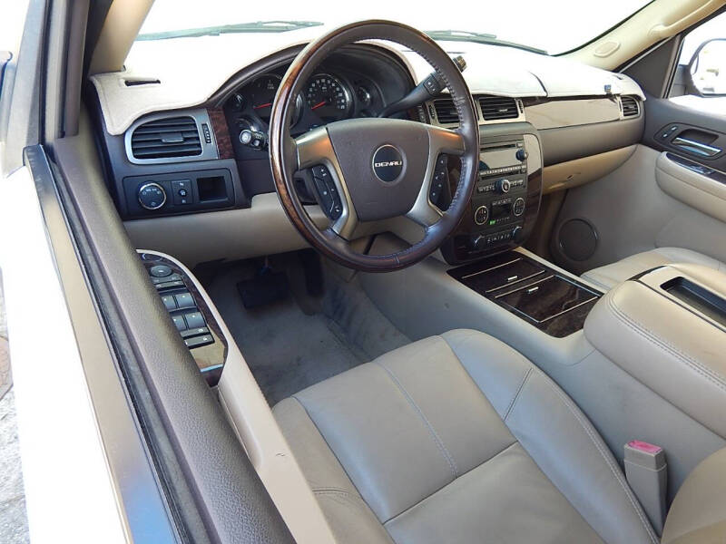 2007 GMC Yukon Denali