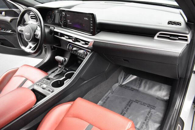 2022 Kia K5