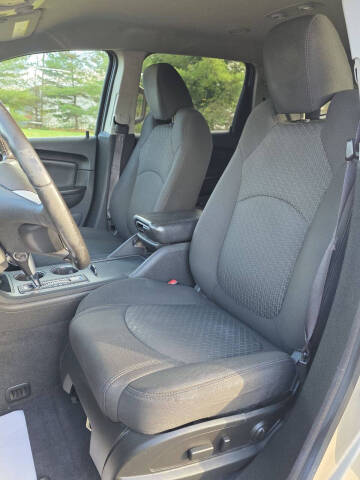 2012 Chevrolet Traverse LT