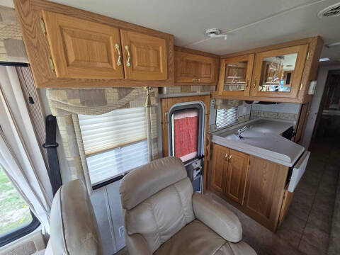 2003 Workhorse W22