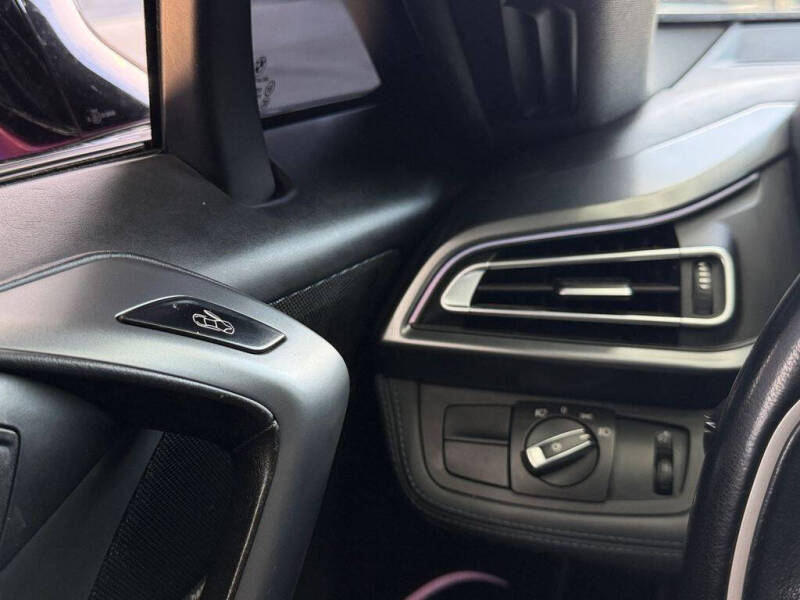 2015 BMW i8