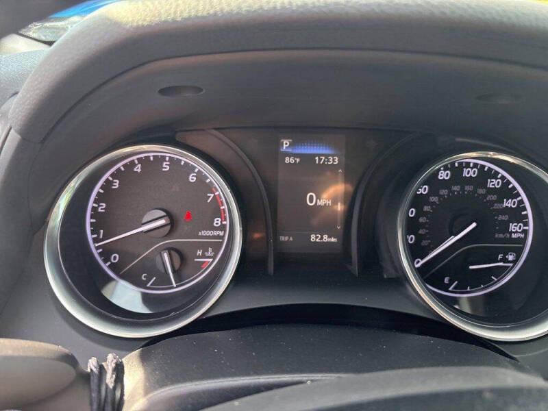 2019 Toyota Camry SE