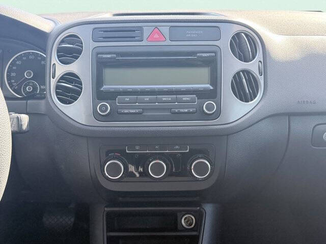 2011 Volkswagen Tiguan S