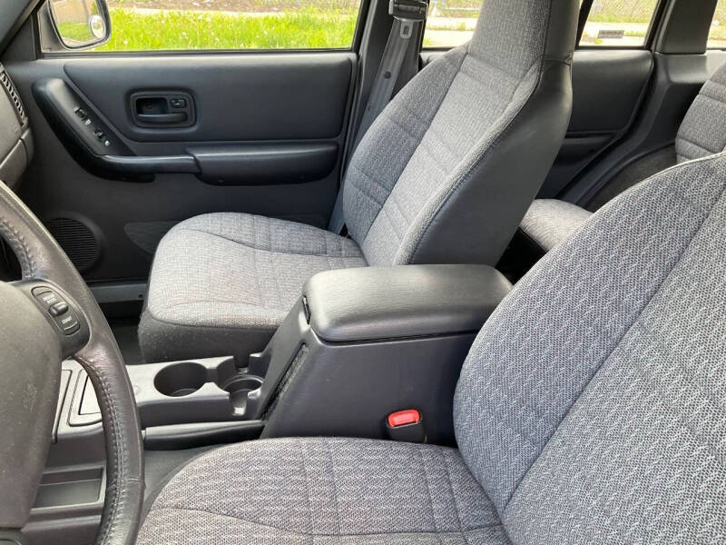 2000 Jeep Cherokee Sport