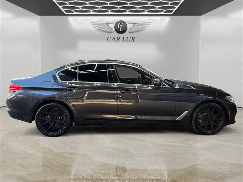 2020 BMW 5 Series 530i