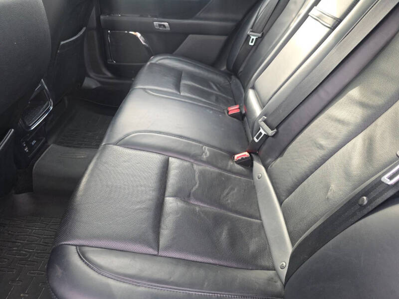 2017 Lincoln Continental Select