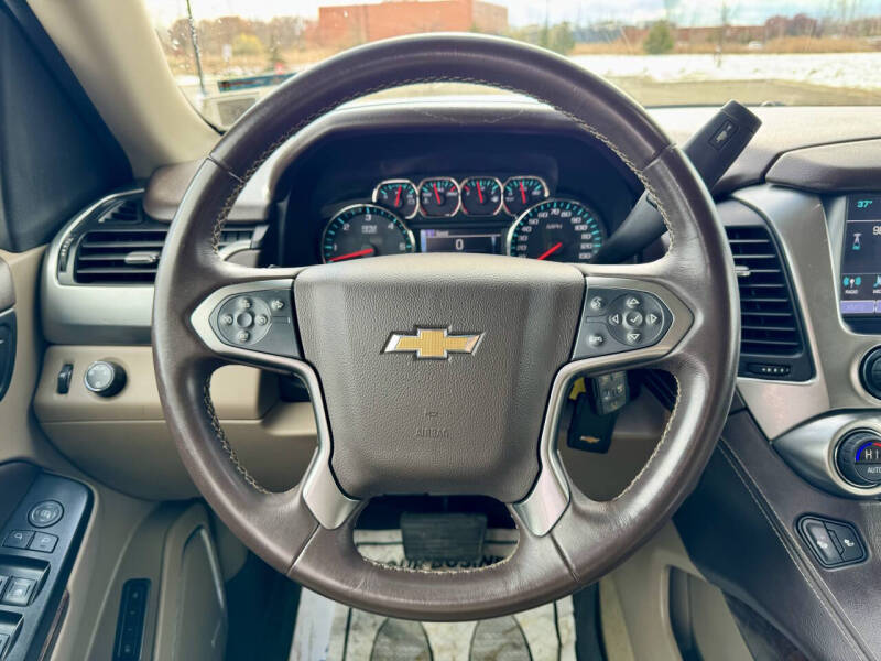 2016 Chevrolet Suburban LT