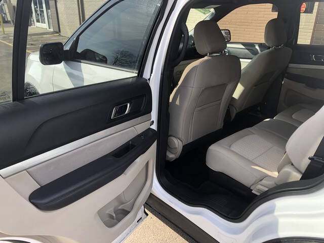 2018 Ford Explorer