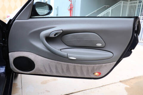 2003 Porsche 911 Carrera