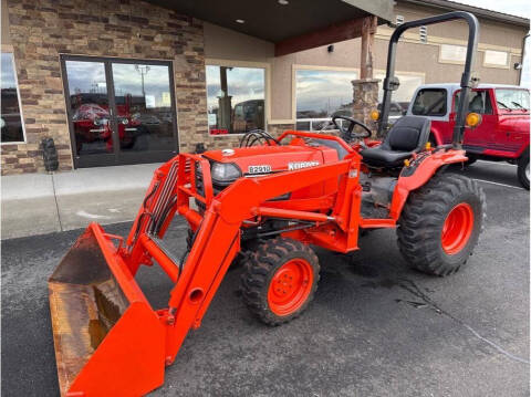 2004 Kubota B2910