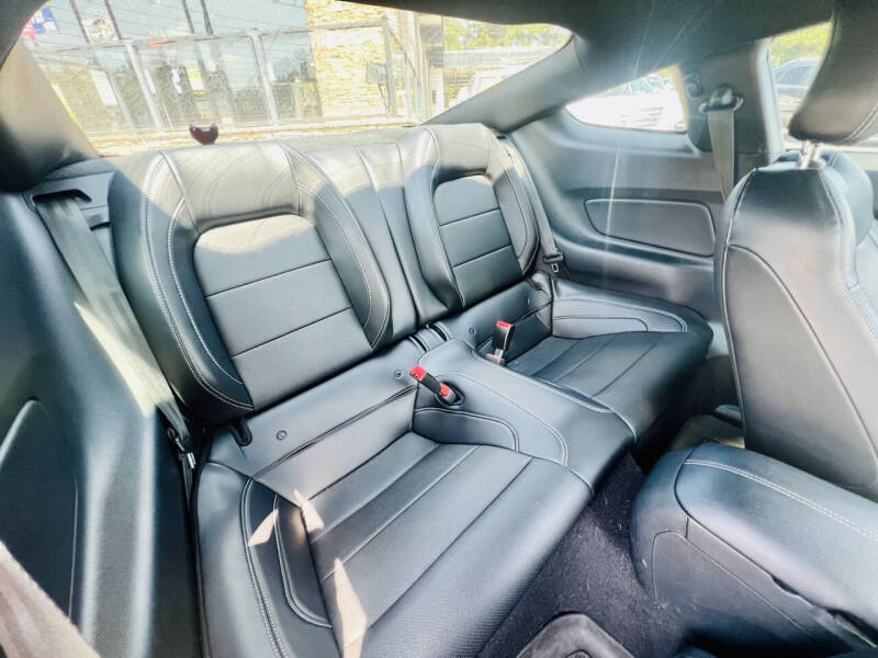 2021 Ford Mustang EcoBoost Premium