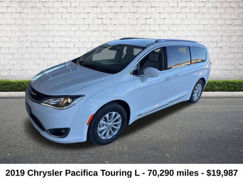 2019 Chrysler Pacifica Touring L