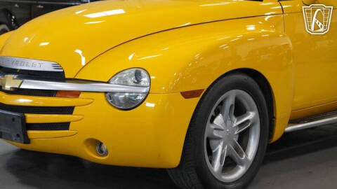 2004 Chevrolet SSR LS