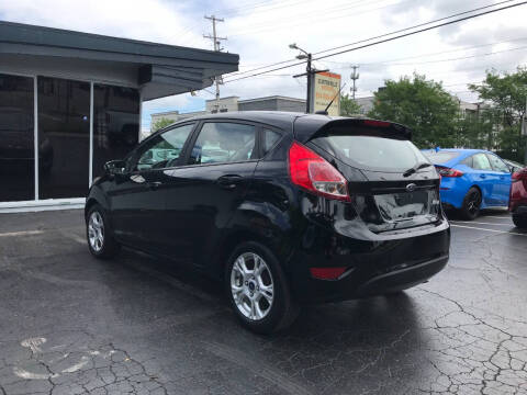 2016 Ford Fiesta SE