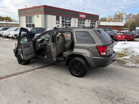 2006 Jeep Grand Cherokee Laredo