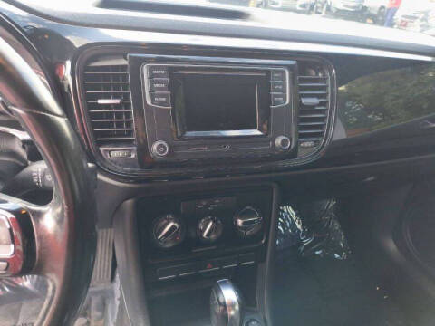 2016 Volkswagen Beetle 1.8T S