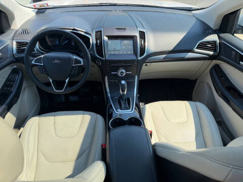 2018 Ford Edge Titanium