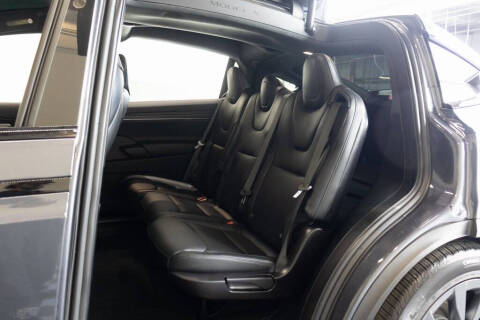 2023 Tesla Model X Standard Range