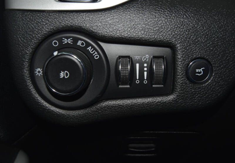 2018 Jeep Cherokee Overland