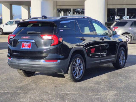 2023 GMC Terrain SLT