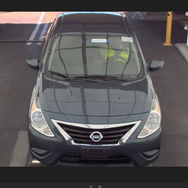 2017 Nissan Versa 1.6 S