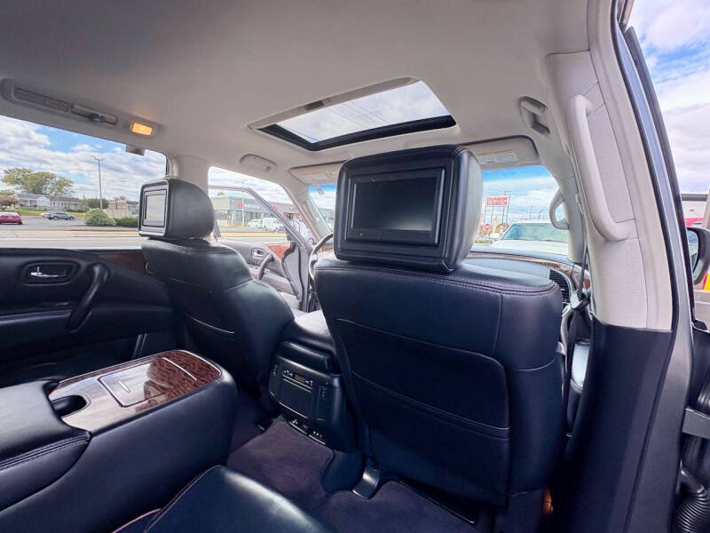 2017 Nissan Armada Platinum