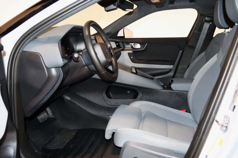 2022 Polestar 2 Long Range Dual Motor