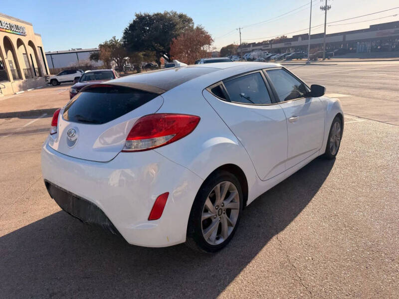 2016 Hyundai Veloster