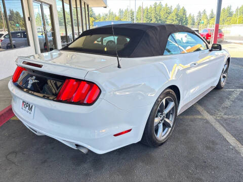 2015 Ford Mustang V6