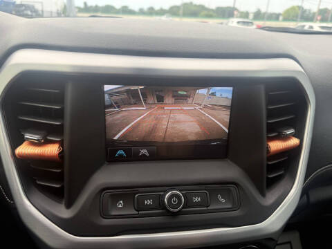 2017 GMC Acadia SLE-1