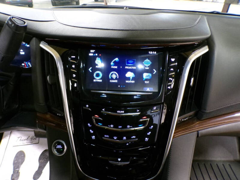 2020 Cadillac Escalade Luxury