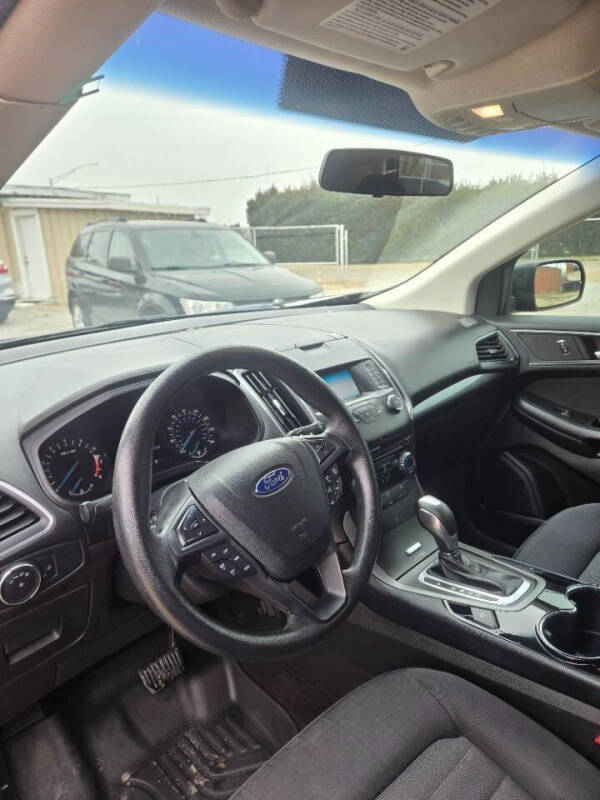 2017 Ford Edge SE