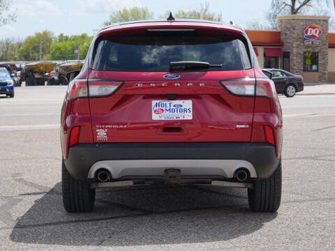 2020 Ford Escape Titanium