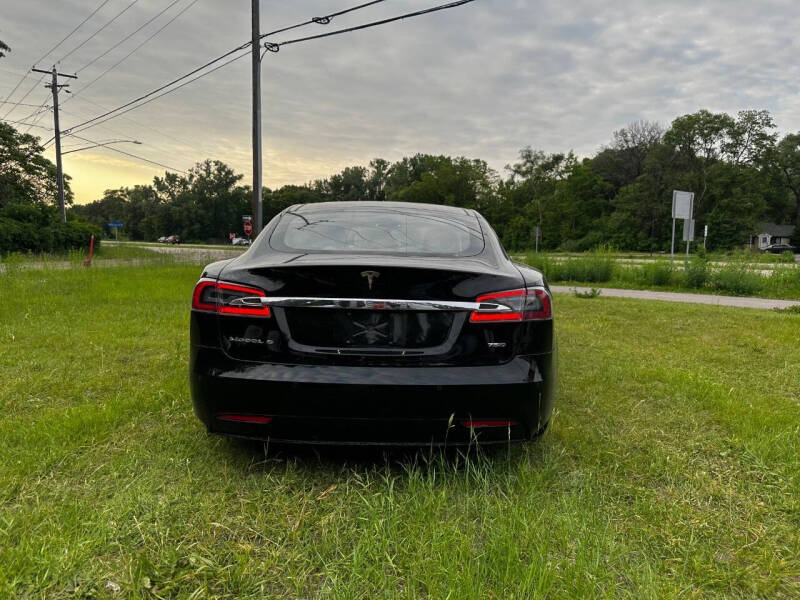 2016 Tesla Model S 75D