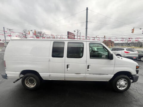 2012 Ford E-Series E-150