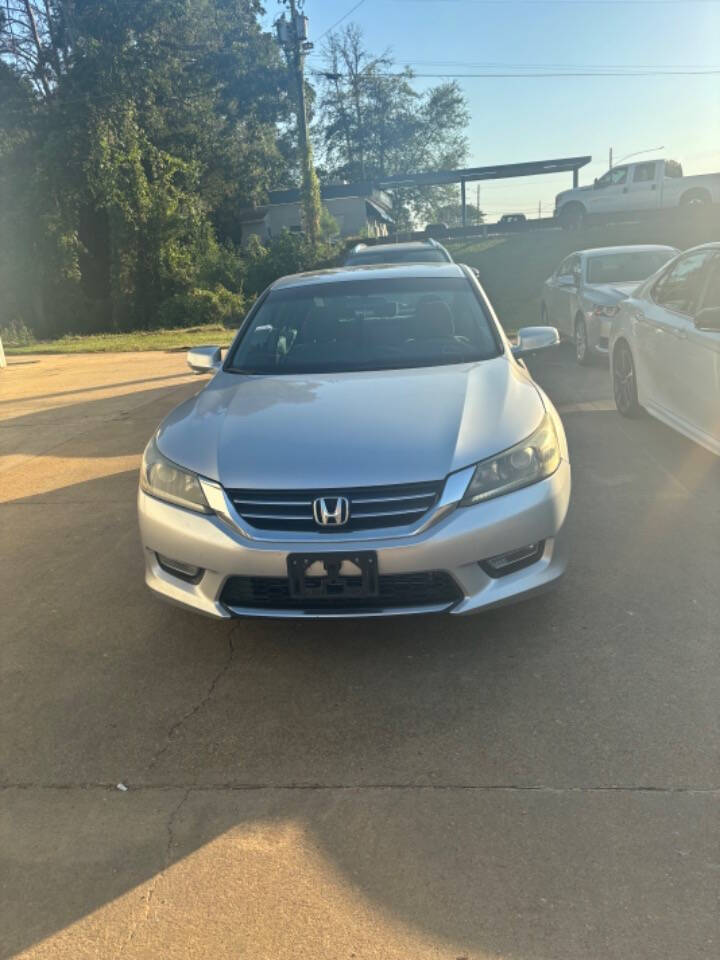 2013 Honda Accord for sale at Good Cars and Trucks Wholesale, LLC in Crystal Springs, MS