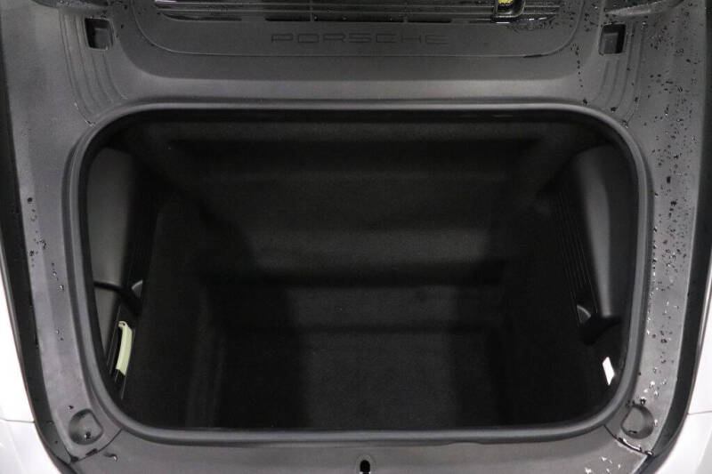 2024 Porsche 718 Boxster S